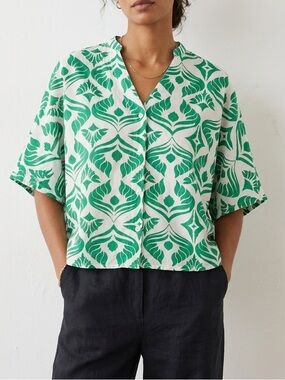 Green Printed Button-Front Women’s Top